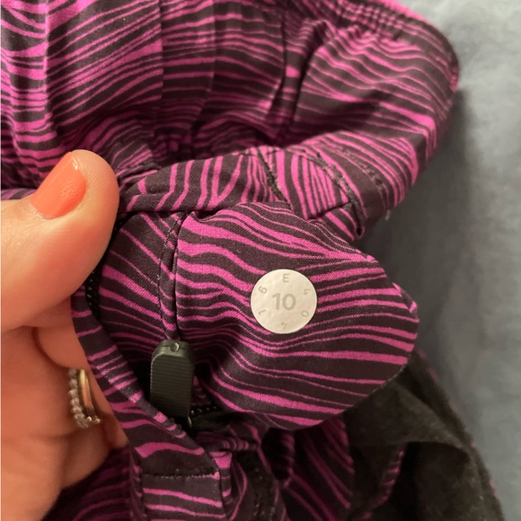 lululemon Double Time Short (3") - Picture 6 of 8